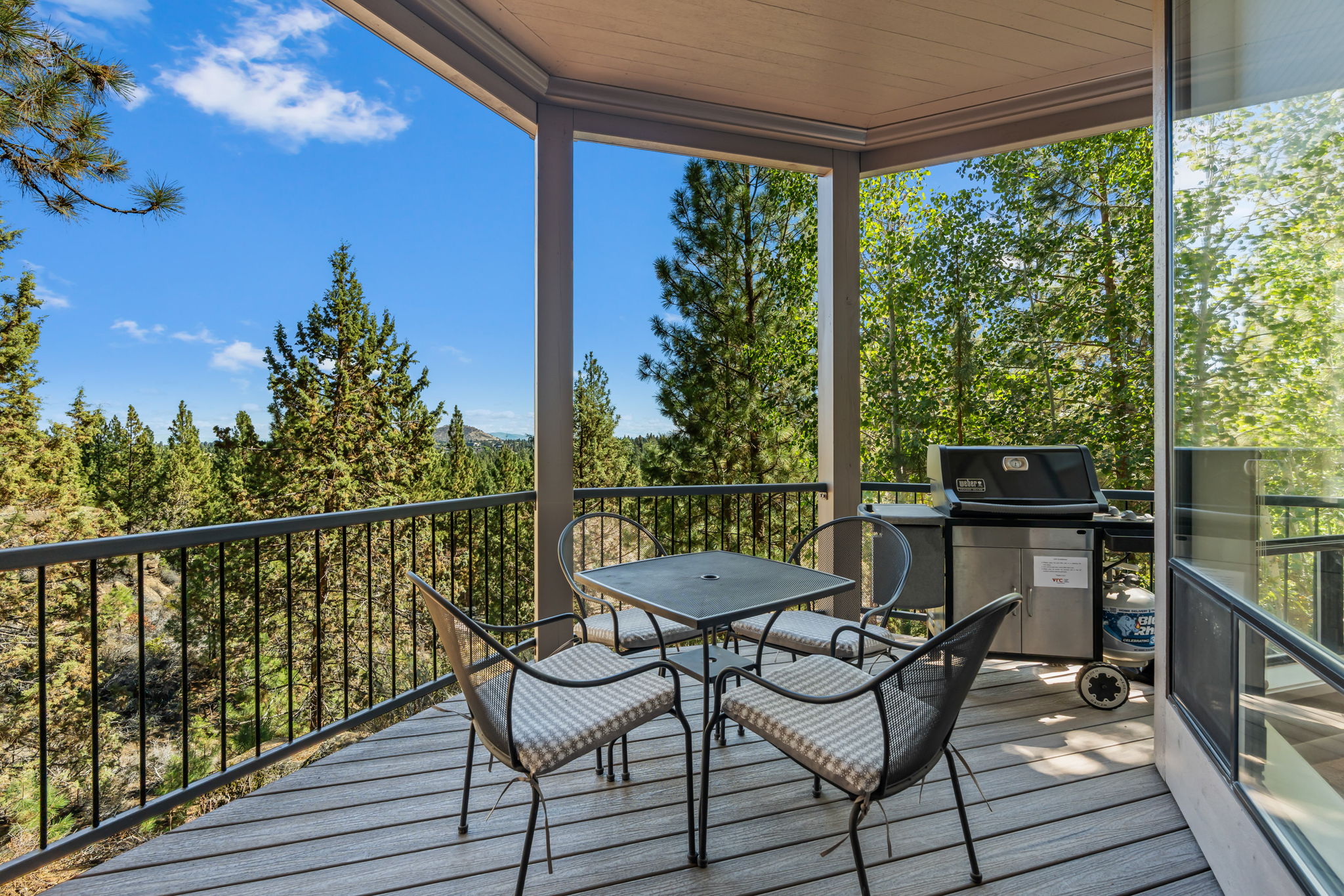 Newly updated and remodeled! Private hot tub! Lockable storage in garage. | Photo 31