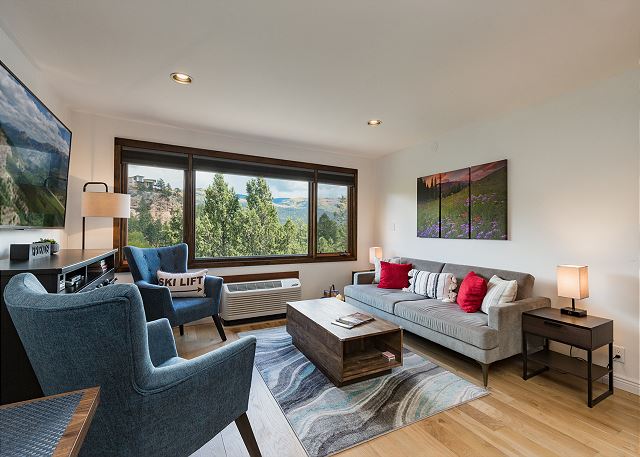 Wildflower Ridge (#103) |10 min to Ski - Golf/AC/Pool/Hot Tub/Mountain Views 5