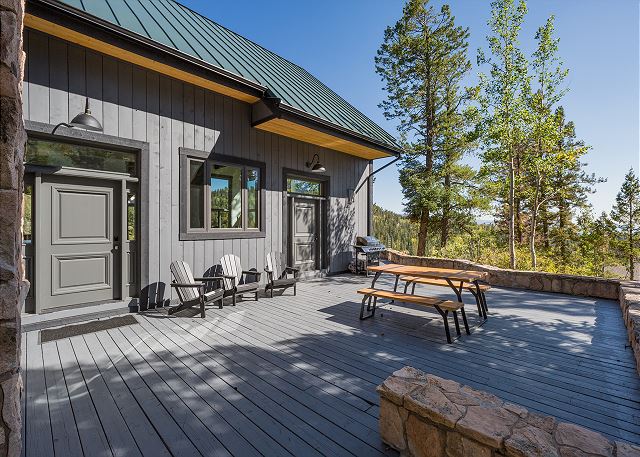 Luxury Modern Mountain Home w/ Amazing Lake & Mountain Views. 2 Miles to Purg 5