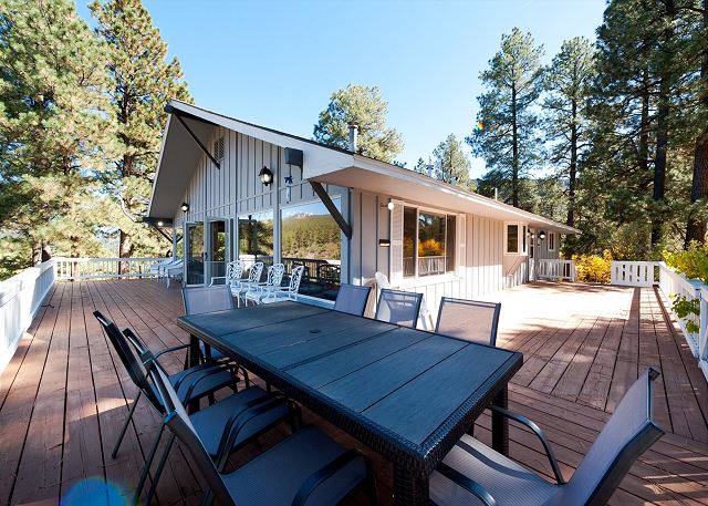 Updated Home on 2 Acres - 15 Minutes to Downtown Durango - Huge Deck w/ Views 2