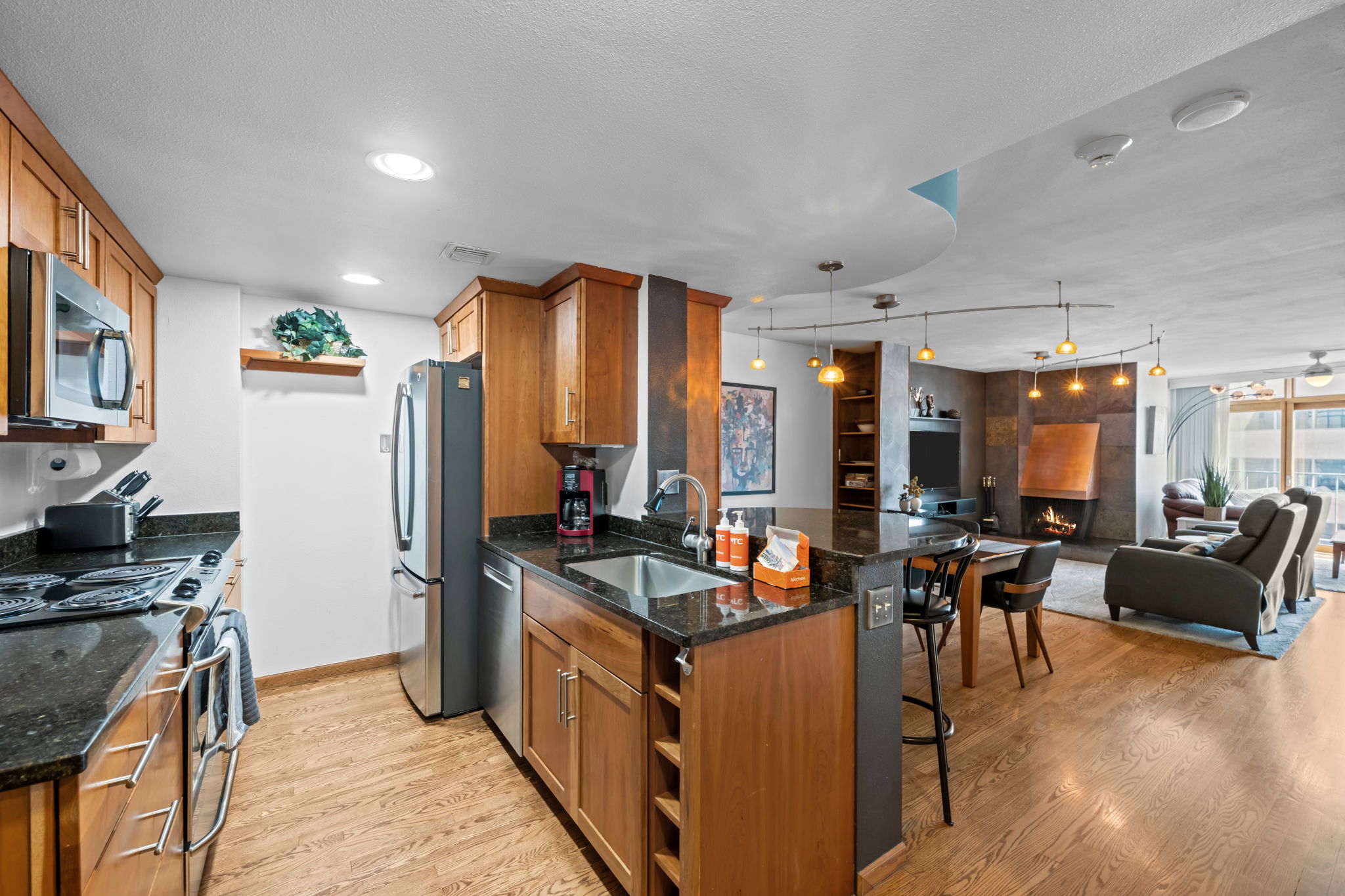 Condo in the Sky - Amazing Views - Gym | Photo 11