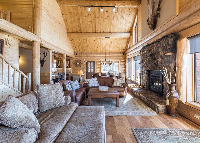 Custom-Built Colorado Log Cabin - Impeccable Views - ATV's Welcome 5