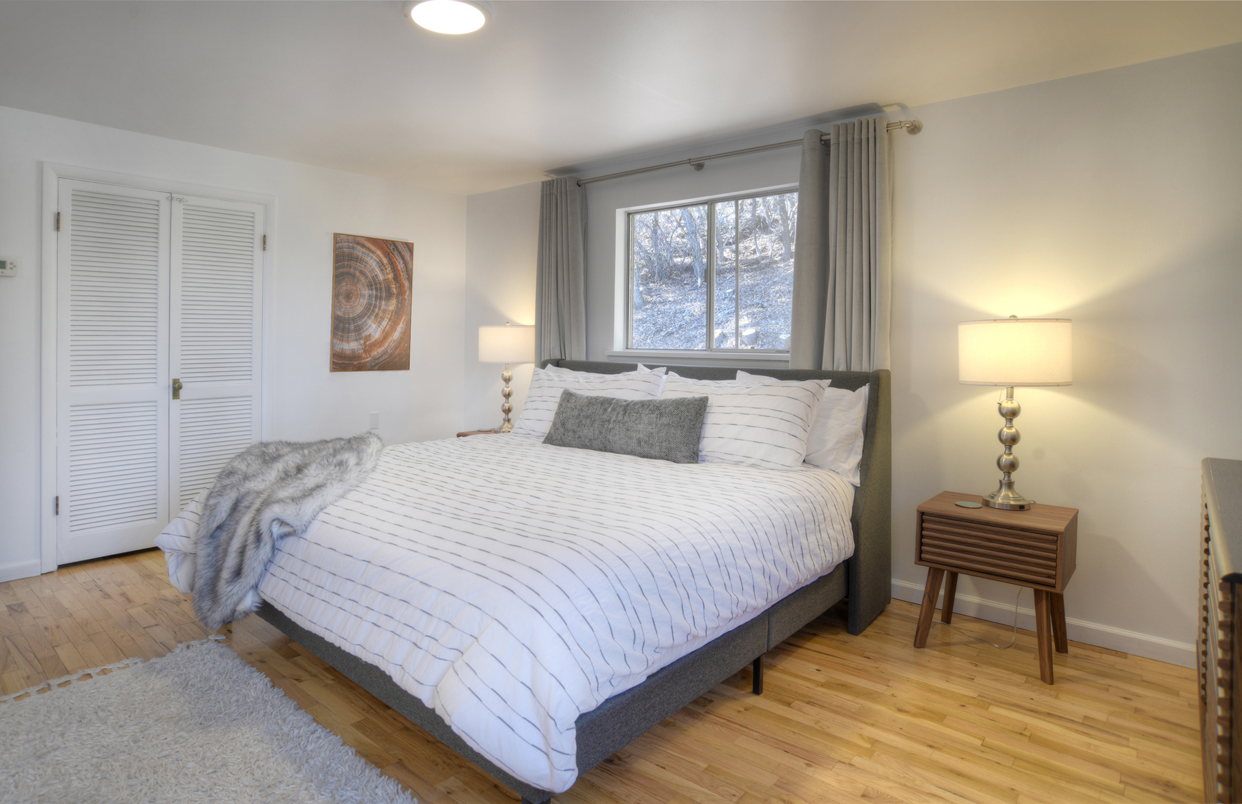 Main House - Master Bedroom - King and TV (Upstairs)