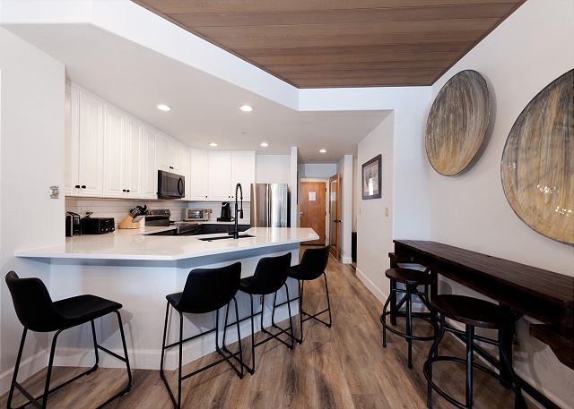 Remodeled Eolus Ski in/Ski Out condo - Views - Deck 5