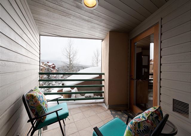 Remodeled Eolus Ski in/Ski Out condo - Views - Deck 10
