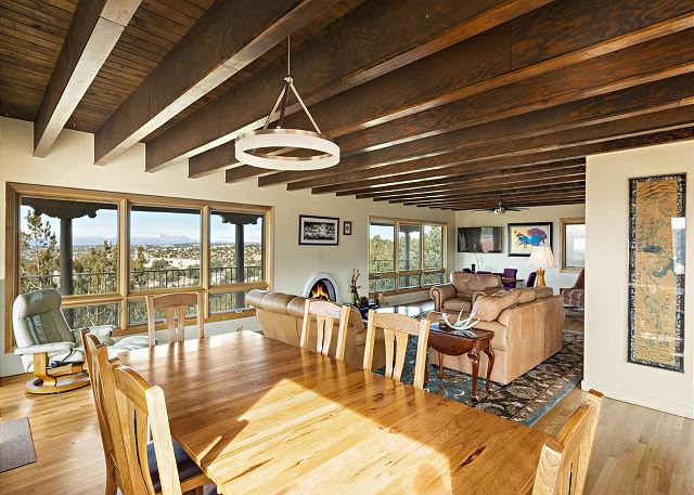 New! Eastside Overlook Retreat with Roof Top Deck - 7 Mins to Santa Fe Plaza 2