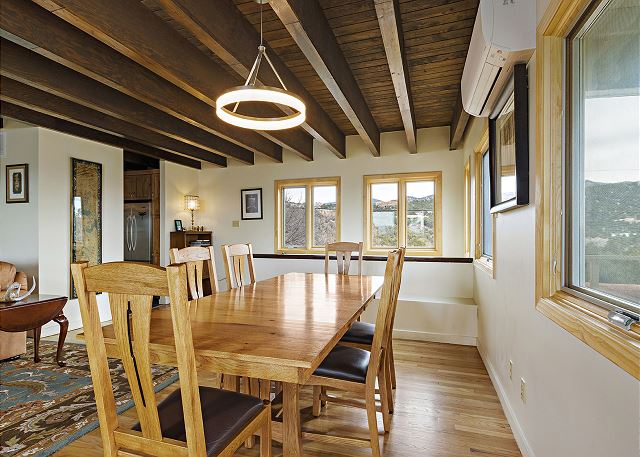 New! Eastside Overlook Retreat with Roof Top Deck - 7 Mins to Santa Fe Plaza 10