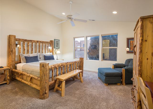 Great Location Near Parks | Pet-Friendly | Pool + Hot Tub Access 7