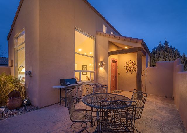 Great Location Near Parks | Pet-Friendly | Pool + Hot Tub Access 8