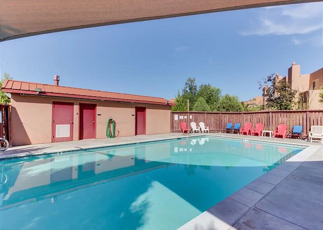 Townhome on Moab Golf Course | Pool | Views! 4