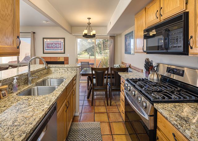 Townhome on Moab Golf Course | Pool | Views! 7