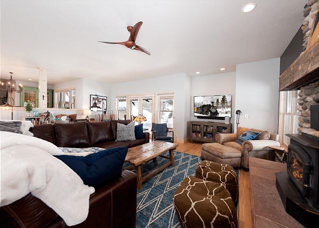 Historic Renovated Home and Cabin on 300 Acres - Hot Tub/Pool Table/Trails 4