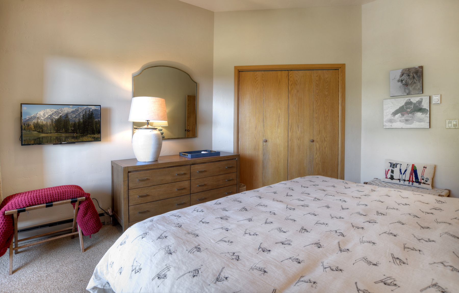 Master Bedroom - TV and Deck (slope views)