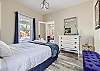 Main Bedroom - Queen Bed