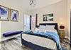 Main Bedroom - Queen Bed

