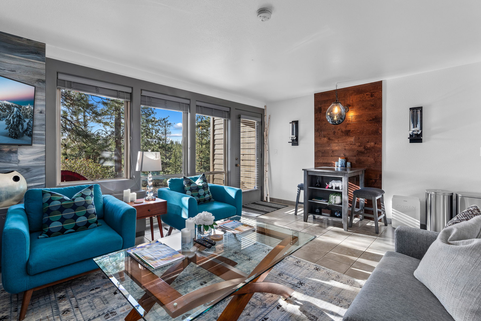 New! Condo at 7th Mtn Resort ~ Year Round Heated Pools ~ Close to Bachelor! | Photo 4