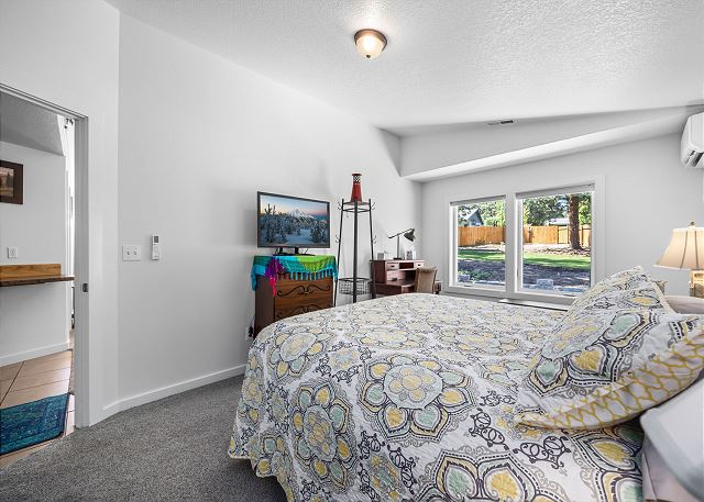 New Listing! Bend Home ~ Hot Tub ~ Dog Friendly 8