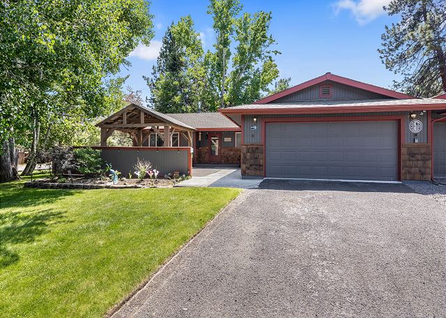 New Listing! Bend Home ~ Dog Friendly ~ Fenced Yard!