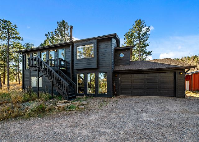 New Listing! Modern Mountain Escape - Great for Work & Play - Private Hot Tub