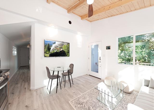 Fully Remodeled Cabin with Deck - 10 Minutes to DGO - AC 2