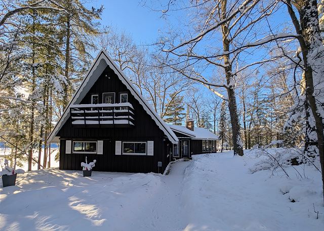Loon Landing | On Snowmobile Trail, Trailer Parking, Peaceful, Dogs OK