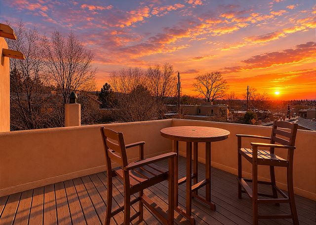 Walk to Plaza | Private Master Suite & Deck | Family-Friendly | Fireplace 2