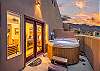 Hot tub with stunning views? Yes please!