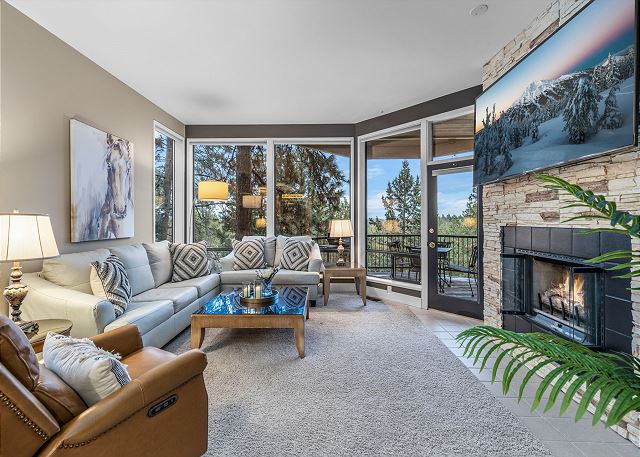 New Listing! Gorgeous Views ~ Fireplace 2