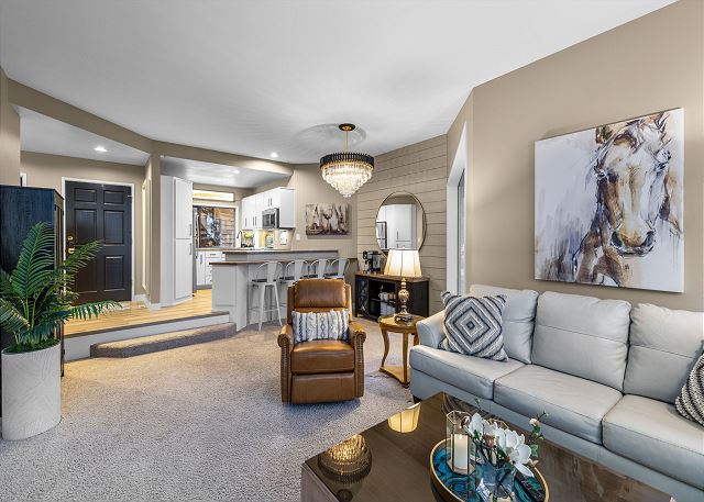 New Listing! Gorgeous Views ~ Fireplace 3