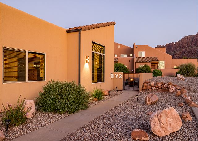 Rim Village Y3 2