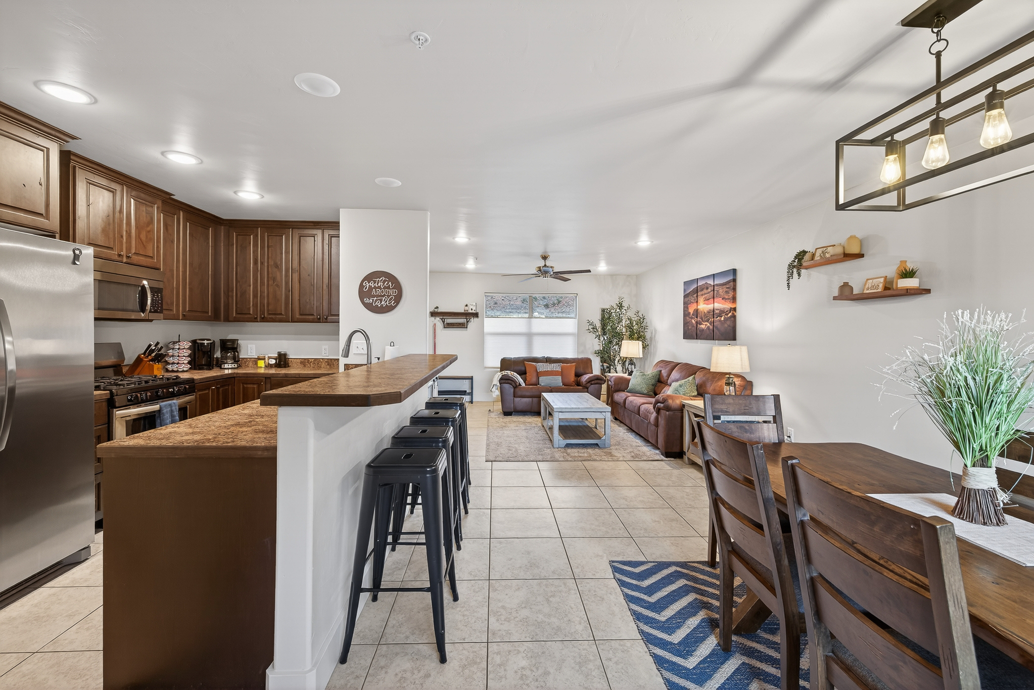 Near Arches & Downtown | Pool & Hot Tub | Views! | Photo 6