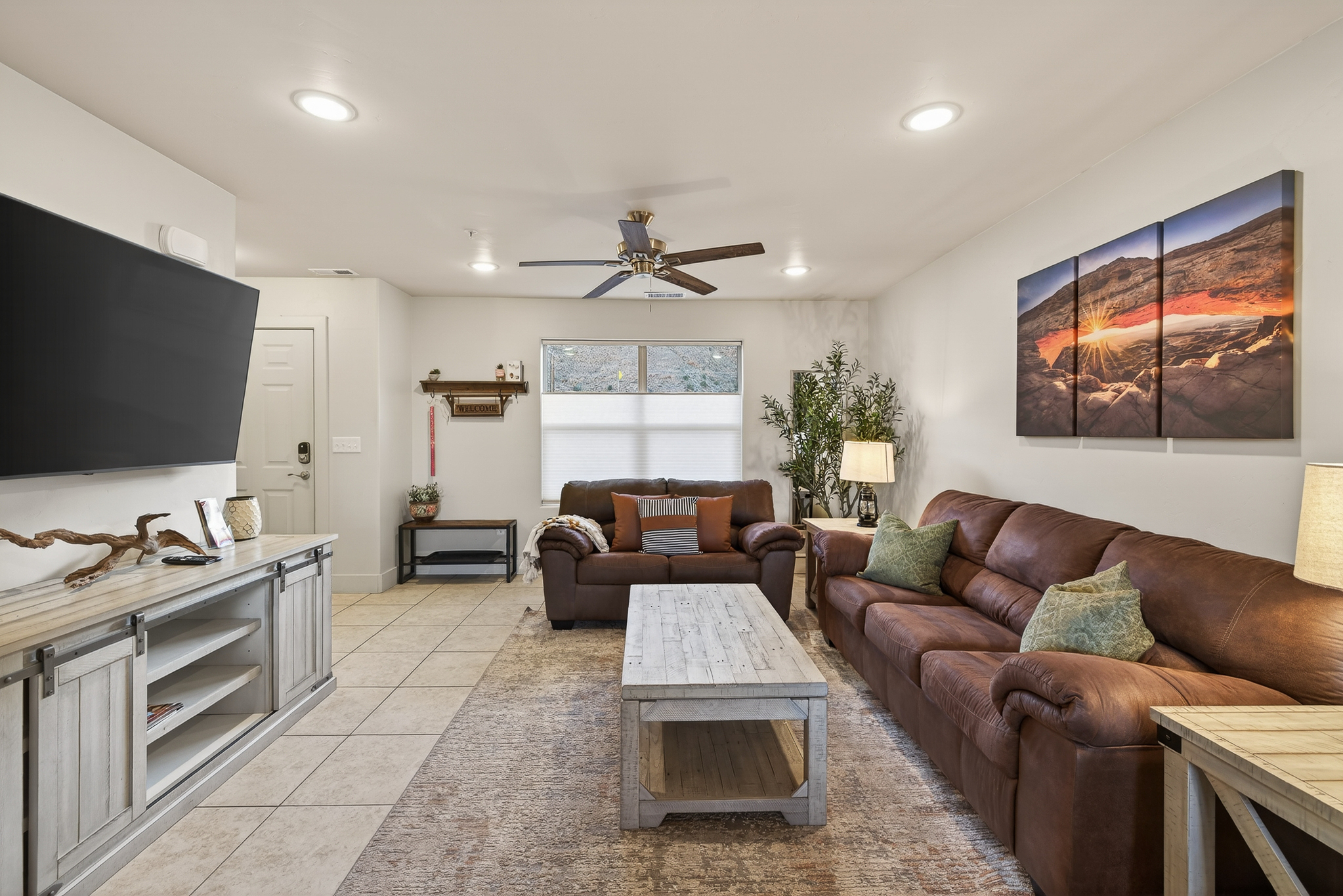 Near Arches & Downtown | Pool & Hot Tub | Views! | Photo 2