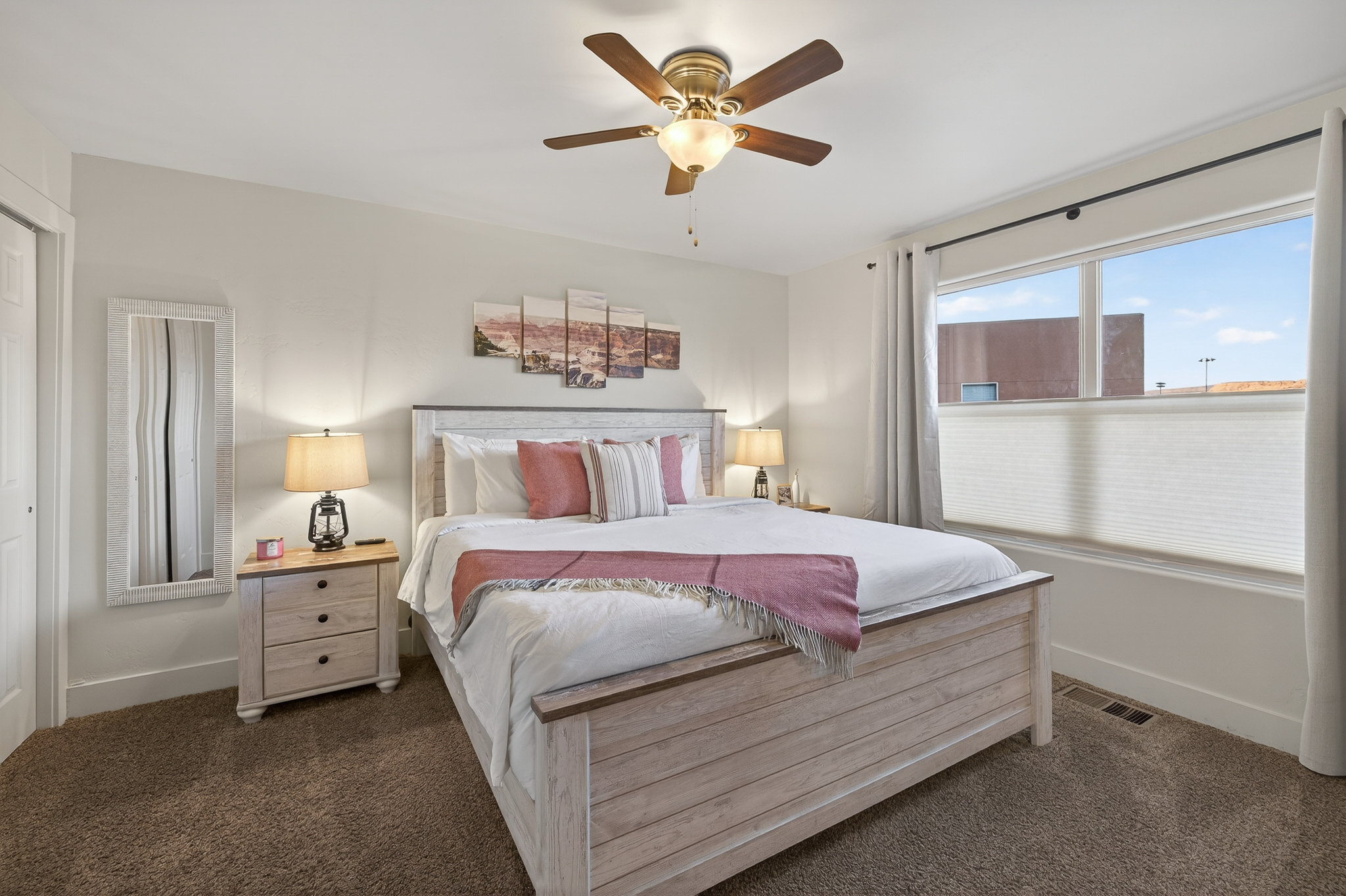 Near Arches & Downtown | Pool & Hot Tub | Views! | Photo 17