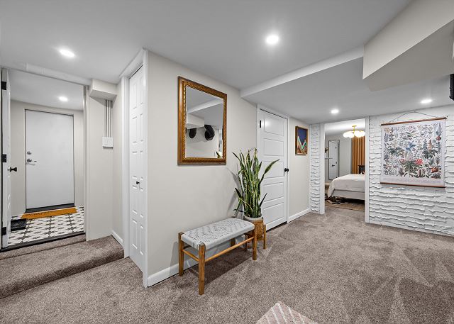 New! CapHill -Walk to Cheesman Park-Pet Friendly 6