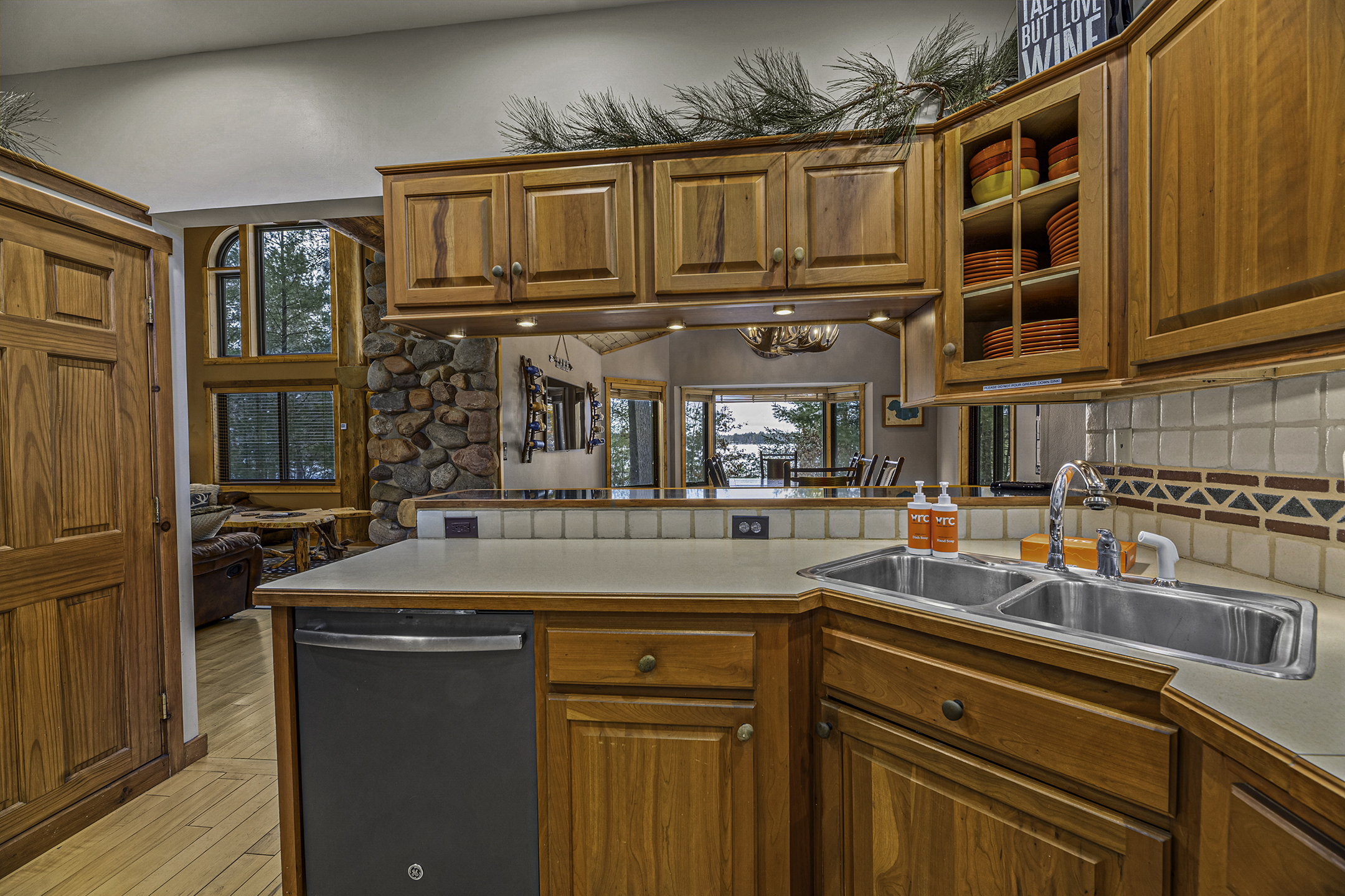 Near Snowmobile Trails - Hot Tub, Theatre, Foosball, Dogs OK | Photo 11