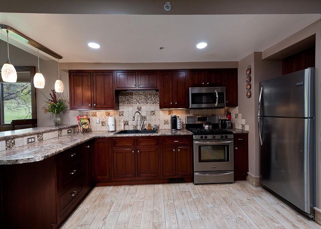 Wild Turkey Ridge (#790) | Fireplace, Near Ski, AC, Pool, Hot Tub, Golf 6