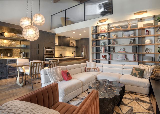 Lenny's Lair (#836) |10 min to Ski - Pond View - Golf - AC/Pool/HotTub 3