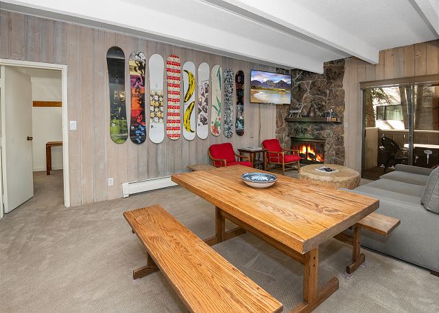 New! Directly Across From Vail Village| Walk to Lionshead| Pool & Hot Tub