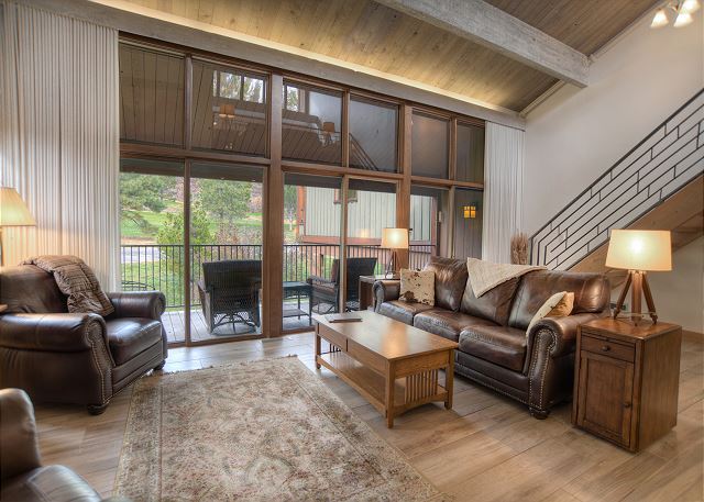 New! High Mountain Home (#703) |10 min to Ski - Golf - AC/Pool/Hot Tub/Deck