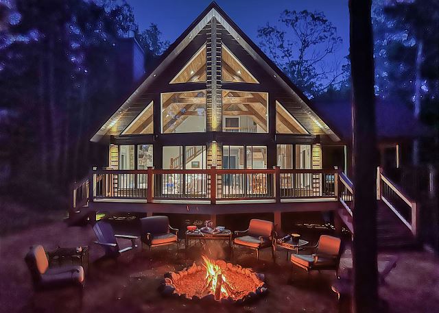 Near Groomed Trails, Peaceful Setting, Fireplace, High Ceilings with Windows