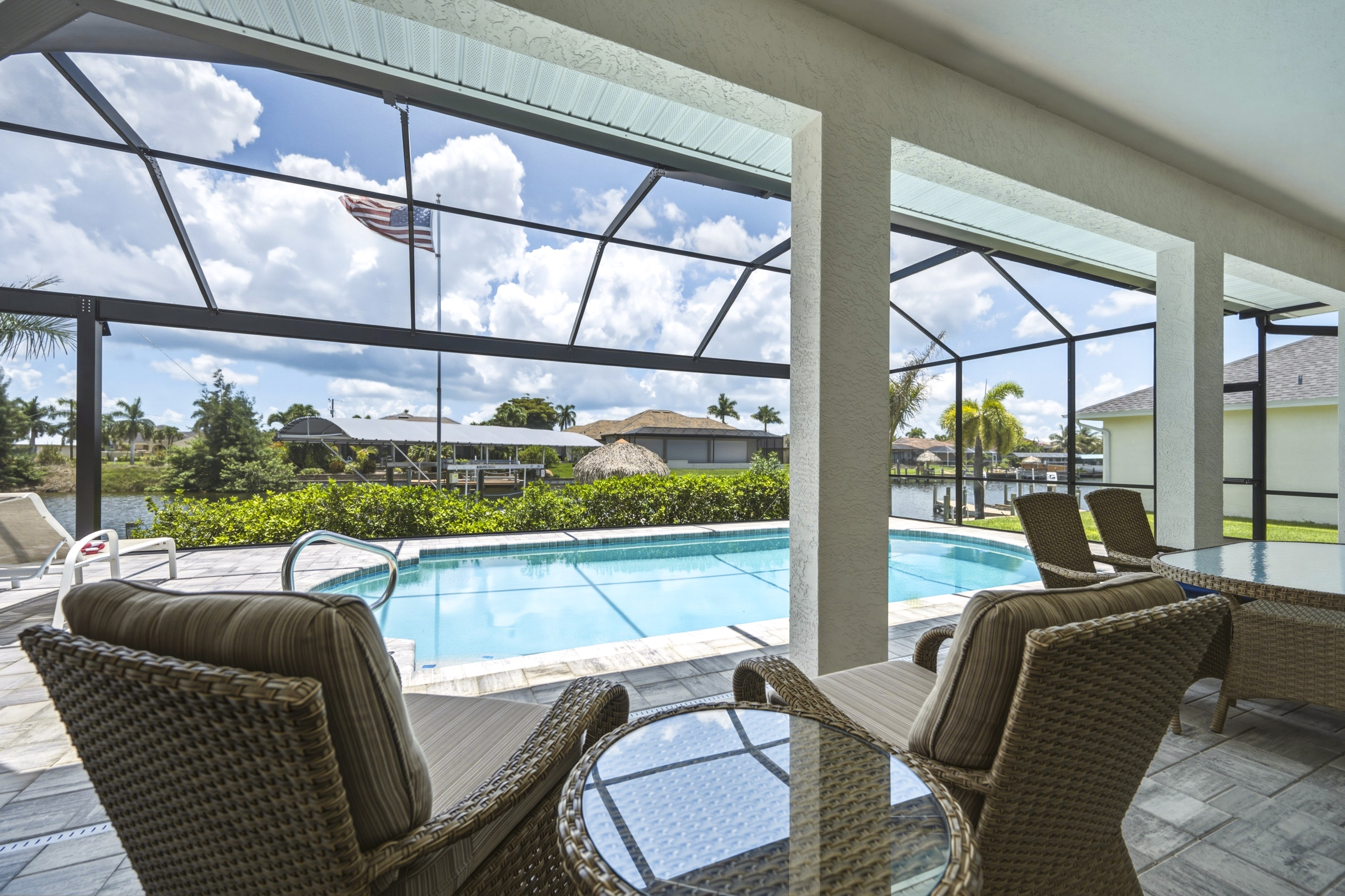 Lanai seating