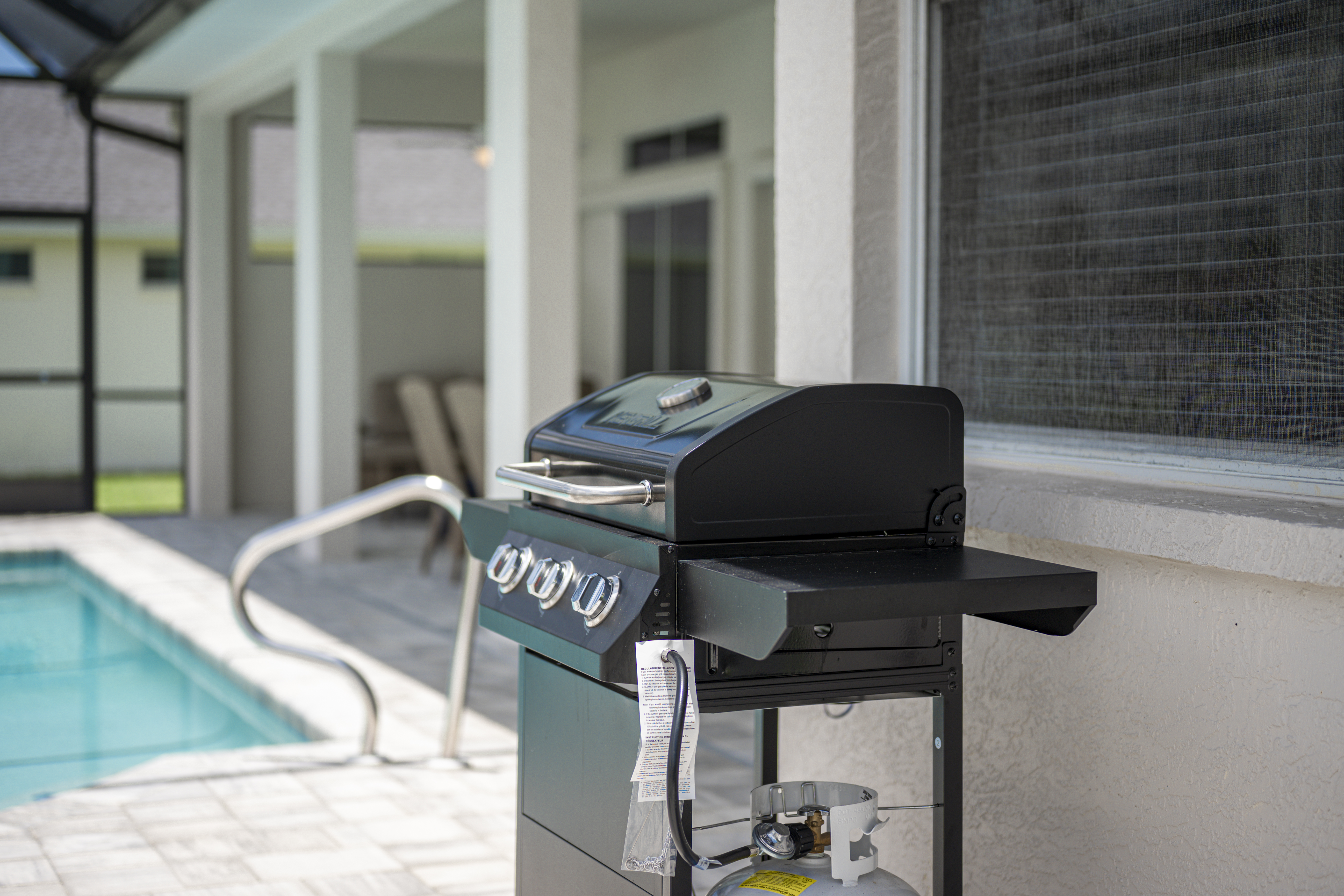 Grill on the lanai