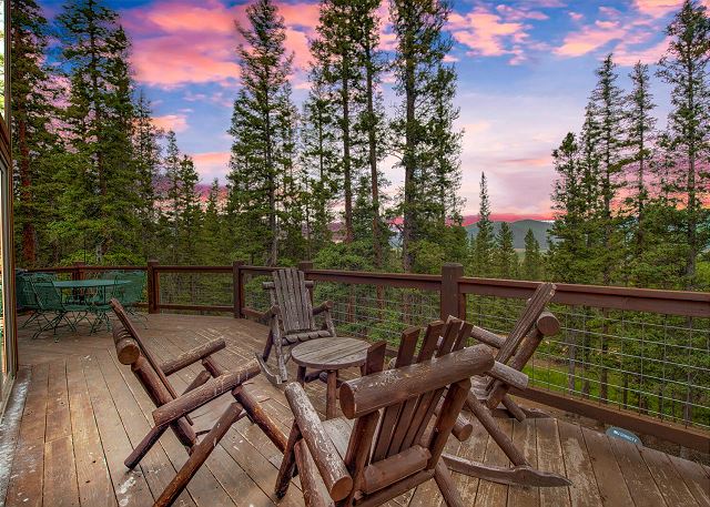 New Listing! Stunning 3 Acre Park County Retreat