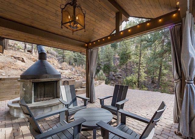 Hot Tub | Sauna | Game Room! 5 Acres - 2 miles from Downtown 5