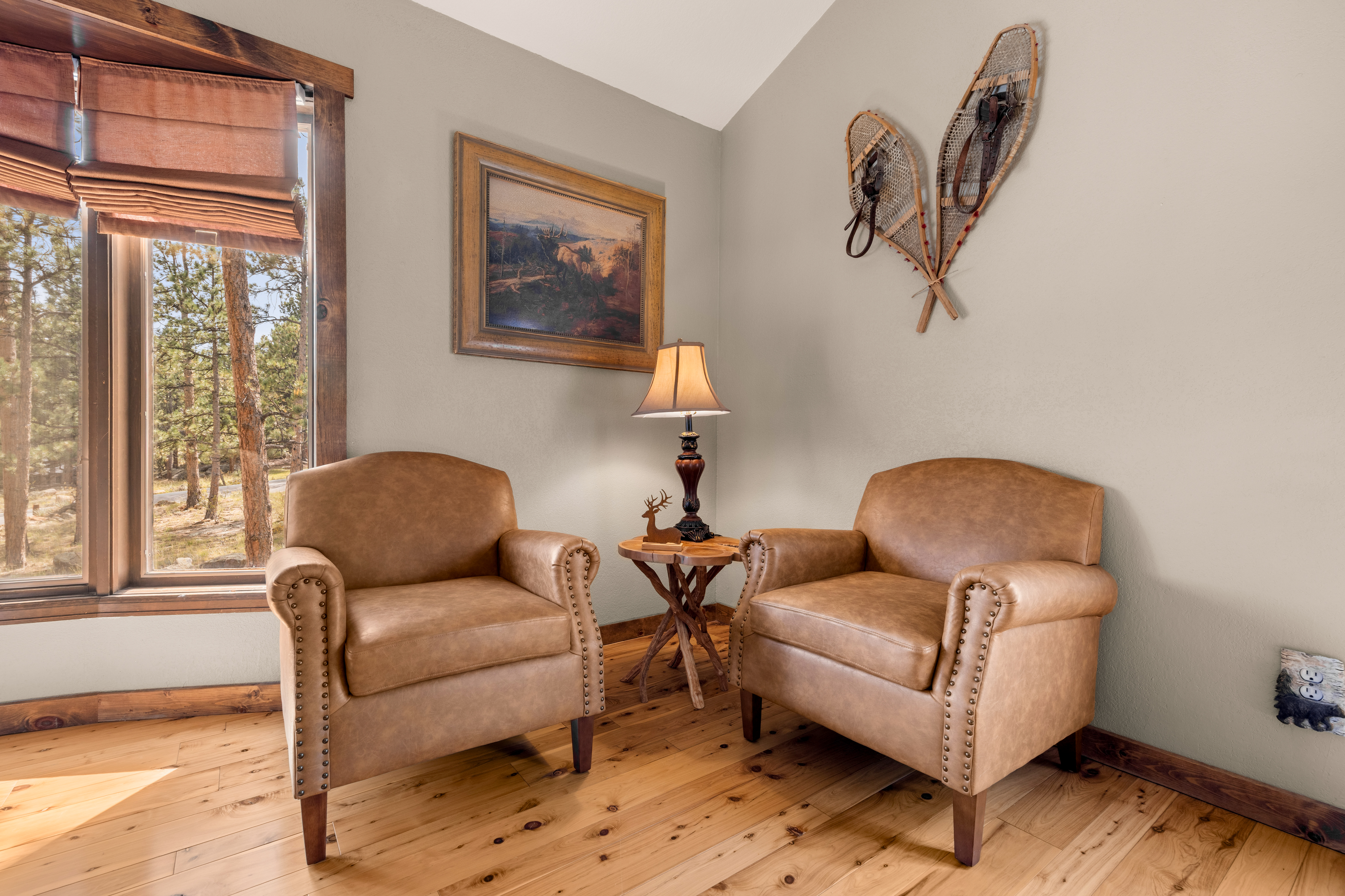 Plenty of seating for the whole crew in the living room.