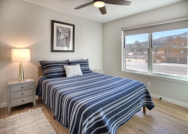 New Listing! Newly Constructed Home-AC-River Views-Easy Ski Access 10