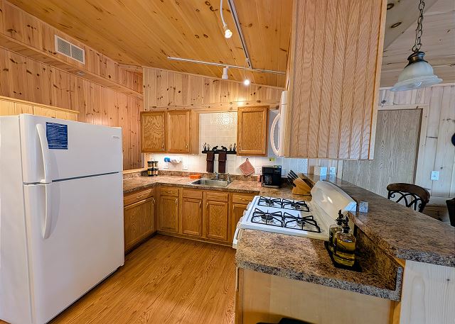 Wolf Point Cabin | Firepit, Hammock, Lake Access, Dogs OK w/ fee 9