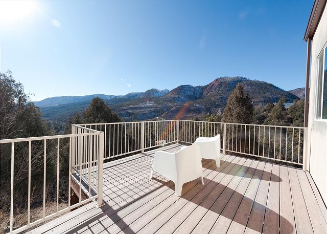 Secluded Home on 3 Acres + Stunning Views | 10 Miles to Downtown DGO 4