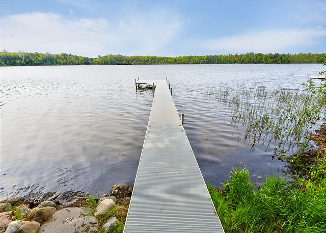 The Cedar Lakehouse | On Beautiful Gilmore Lake w/ Dock, Kayaks, Firepit, AC 5