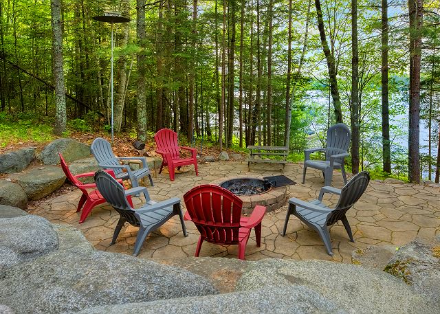 Winter Escape on Gilmore Lake! Fireplace, Two Living Areas 4